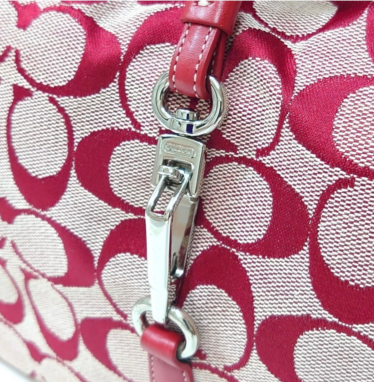 Coach Hamptons signature clip hobo red/beige 6091.